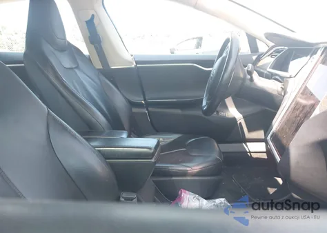 2013 Tesla Model S из США, поврежденный, VIN 5YJSA1AG5DFP09747